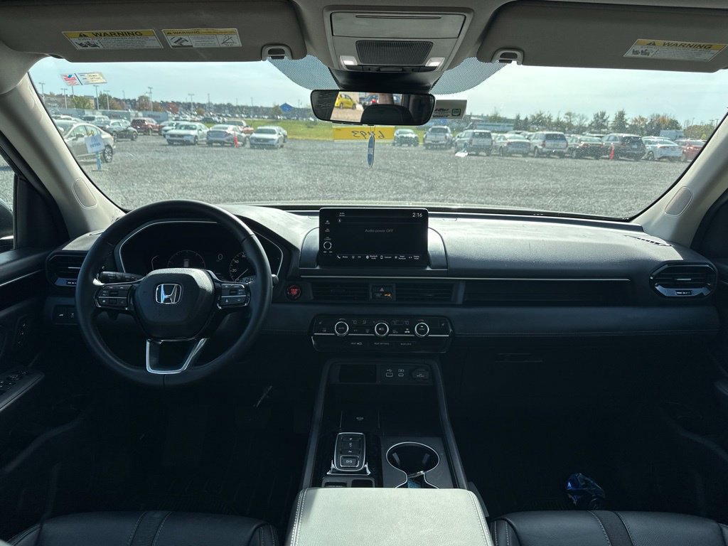 Used 2025 Honda Pilot EX-L image 19