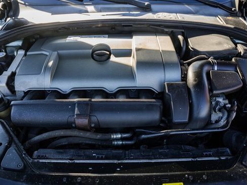 Used 2008 Volvo V70 image 17