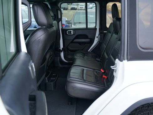 Used 2018 Jeep Wrangler Unlimited Sahara w/ Dual Top Group image 25