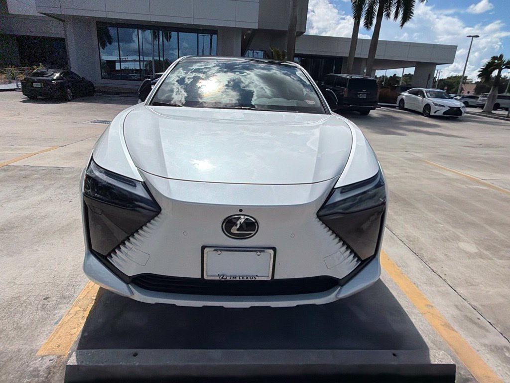 Certified 2024 Lexus RZ 300e Premium w/ Accessory Package (2T) FWD image 7