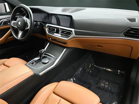 Used 2021 BMW 430i xDrive Coupe w/ M Sport Package image 15