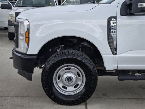 Used 2024 Ford F250 XL w/ XL Off-Road Package image 8