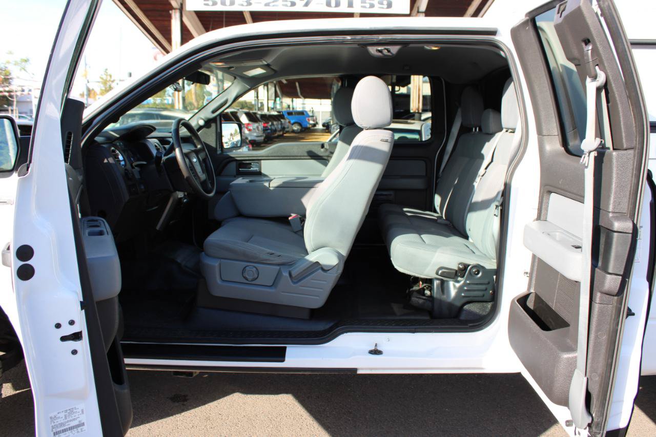 Used 2013 Ford F150 XLT AWD/4WD image 11