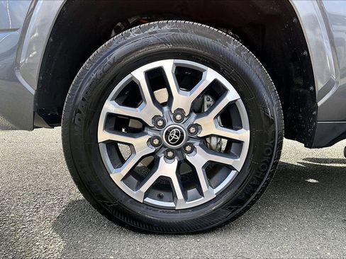 Used 2024 Toyota Tundra 1794 Edition image 9