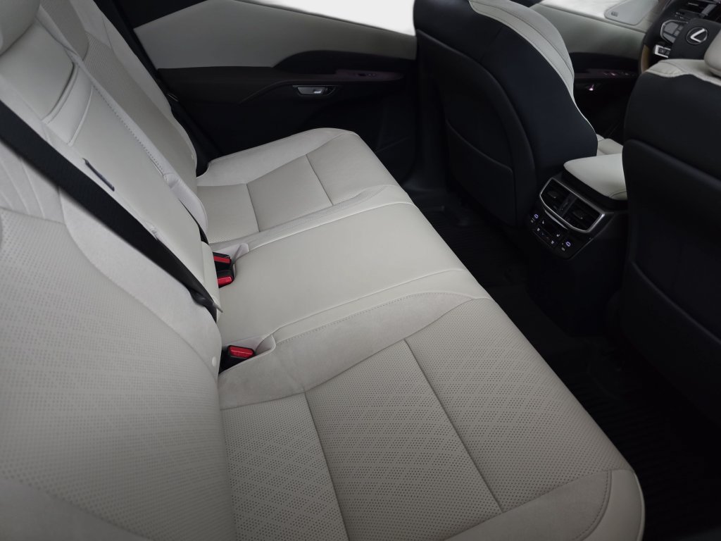 New 2026 Lexus RX 350 AWD w/ Convenience Package image 11