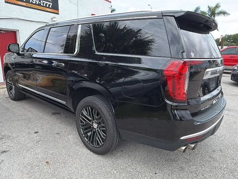 Used 2021 GMC Yukon XL Denali w/ Denali Premium Package AWD/4WD image 6