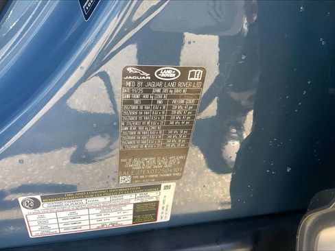 Certified 2026 Land Rover Defender 110 S AWD/4WD image 32