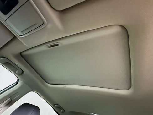 Used 2024 Honda CR-V EX image 26