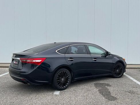 Used 2016 Toyota Avalon Touring FWD image 5