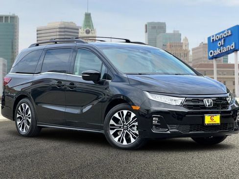 New 2026 Honda Odyssey Elite image 2