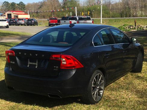 Used 2015 Volvo S60 T5 Platinum image 6
