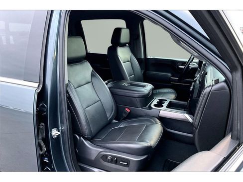 Used 2020 Chevrolet Silverado 3500 LTZ w/ LTZ Plus Package image 30