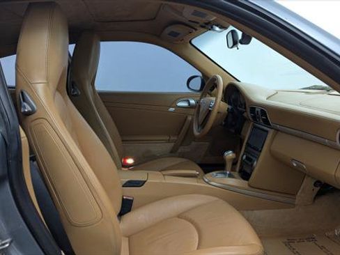 Used 2005 Porsche 911 Carrera S RWD image 17