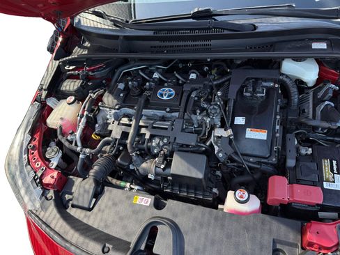 Used 2020 Toyota Corolla LE FWD image 13