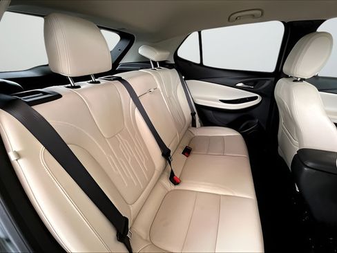 Used 2024 Buick Encore GX Avenir FWD image 20