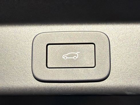 New 2026 Land Rover Range Rover Sport Dynamic SE image 13