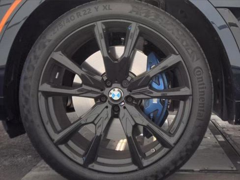 Used 2024 BMW X7 M60i w/ Executive Package image 9