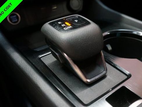 Certified 2022 Nissan Rogue S image 19