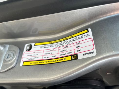 Used 2022 Jeep Compass Limited w/ Elite Group image 13