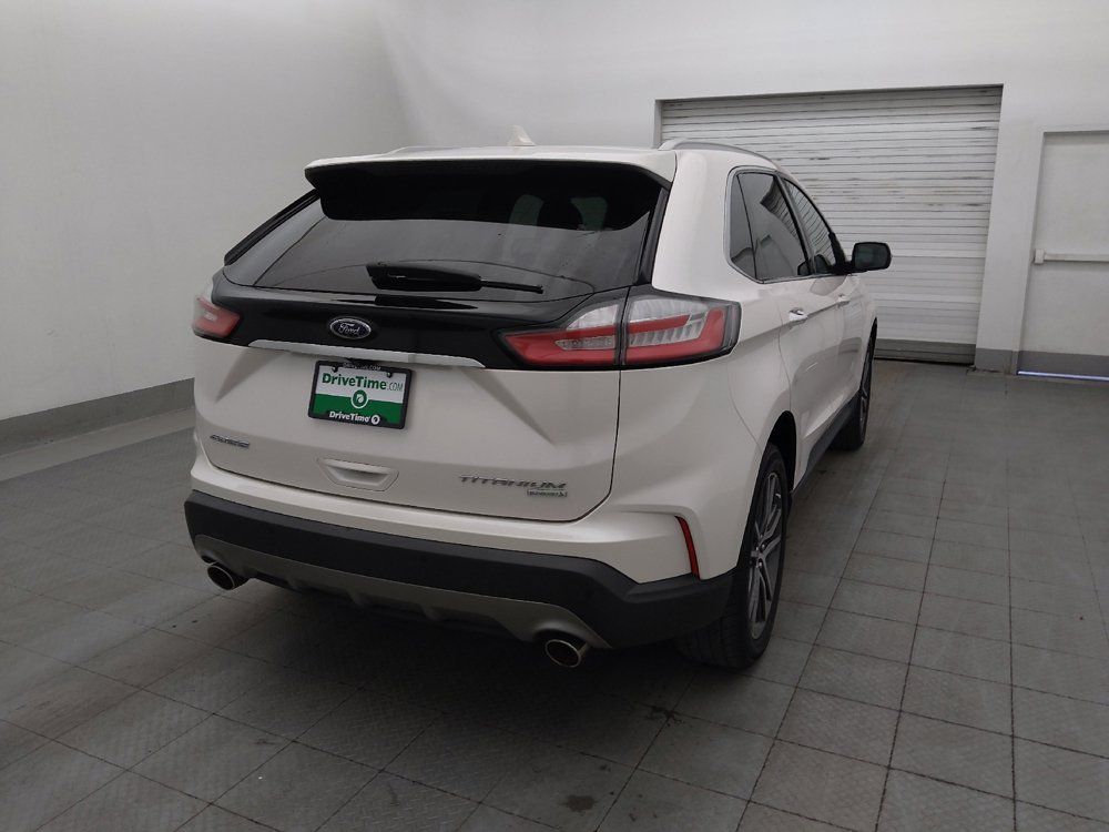 Used 2019 Ford Edge Titanium FWD image 9