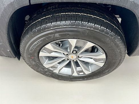 New 2026 Chevrolet Equinox LT w/ Convenience Package II image 33