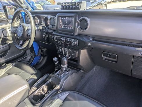 Used 2022 Jeep Gladiator Sport image 32