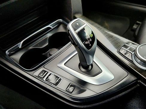 Used 2020 BMW 430i Convertible w/ Convenience Package image 17