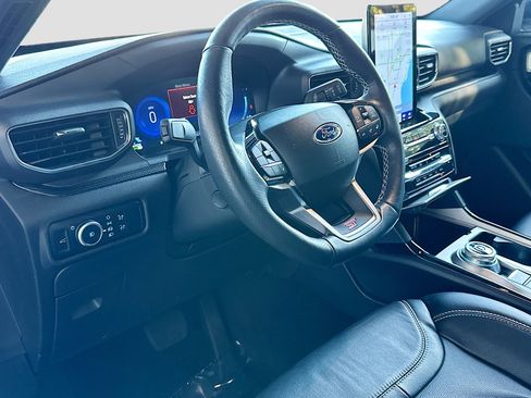 Used 2023 Ford Explorer ST w/ Equipment Group 401A image 9