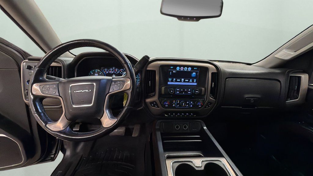 Used 2017 GMC Sierra 1500 Denali AWD/4WD image 10