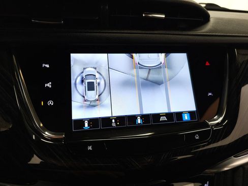 Used 2023 Cadillac XT6 Premium Luxury w/ Technology Package AWD/4WD image 30