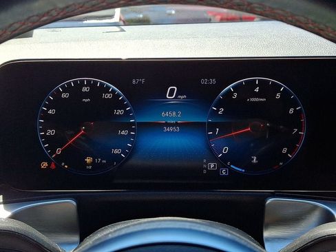 Used 2022 Mercedes-Benz GLB 250 image 22