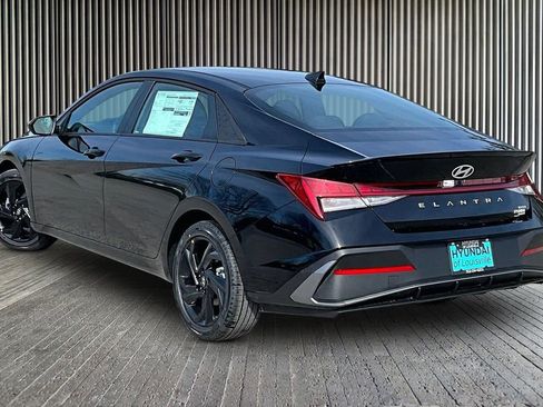 New 2026 Hyundai Elantra Sport FWD image 3