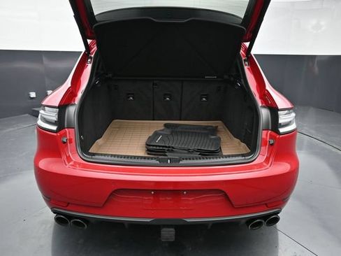 Used 2021 Porsche Macan GTS w/ Sport Chrono Package AWD/4WD image 9