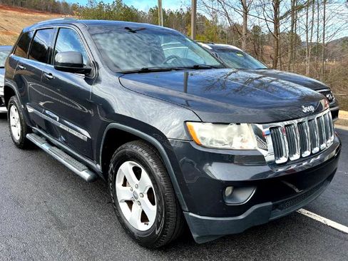 Used 2012 Jeep Grand Cherokee Laredo RWD image 6