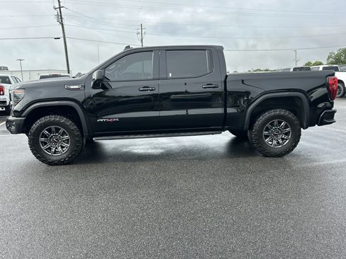Used 2024 GMC Sierra 1500 AT4X AWD/4WD image 9