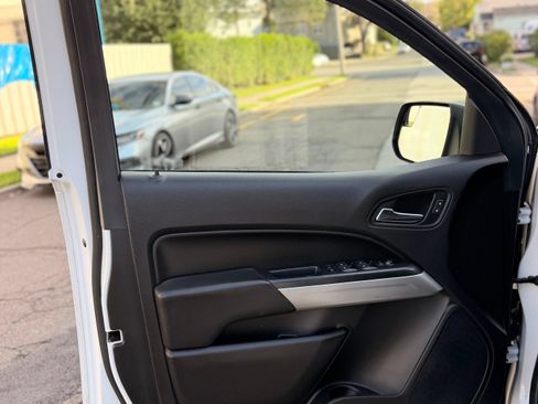 Used 2019 Chevrolet Colorado ZR2 AWD/4WD image 10