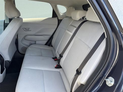 Used 2024 Hyundai Kona SEL image 39