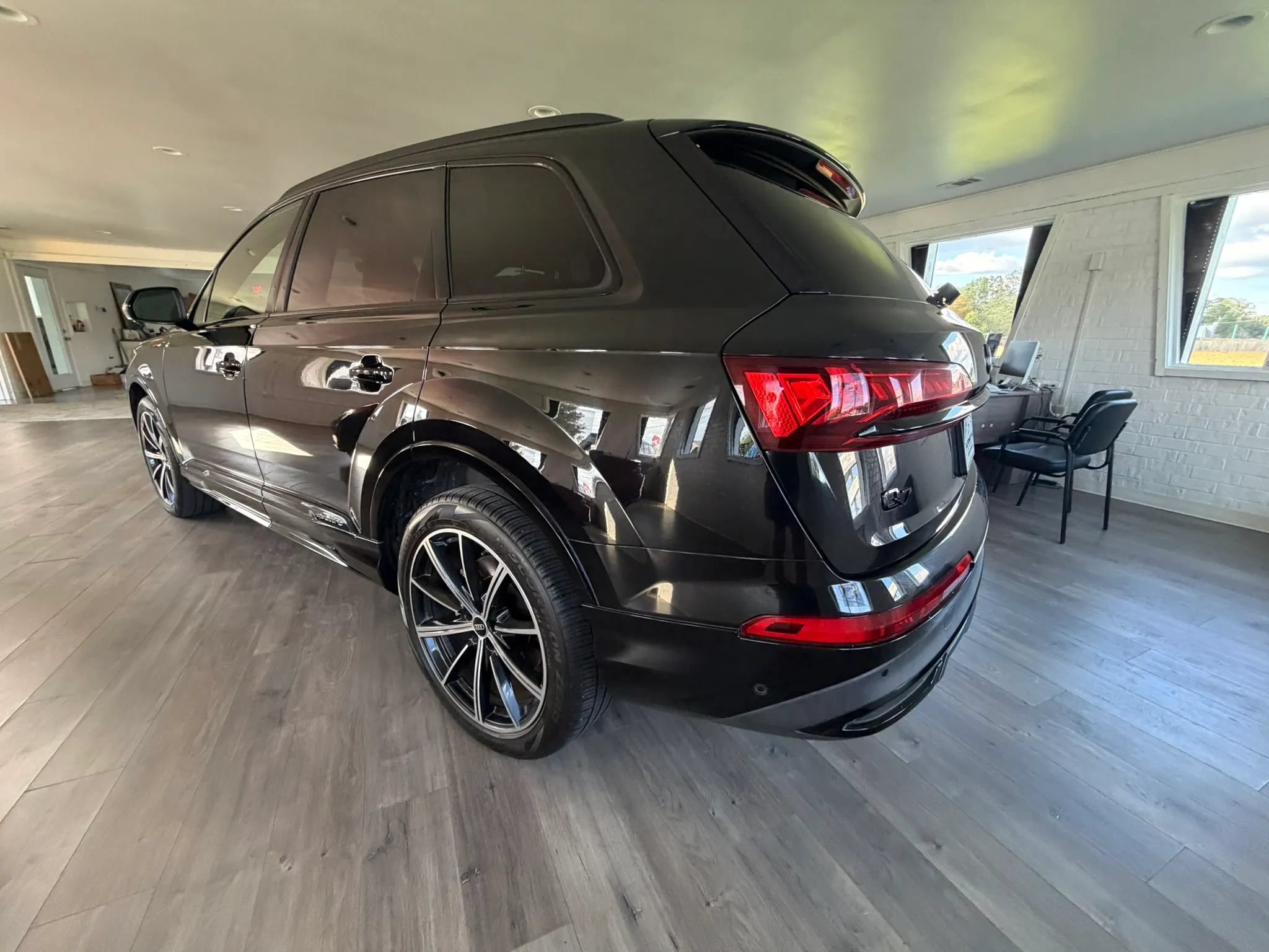 Used 2022 Audi Q7 3.0T Premium Plus AWD/4WD image 3