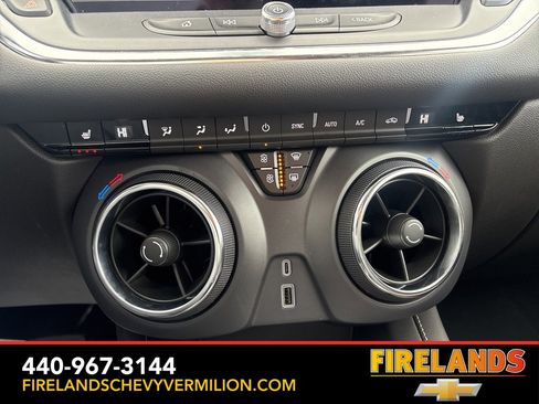 New 2025 Chevrolet Blazer LT w/ Midnight/Sport Edition image 2