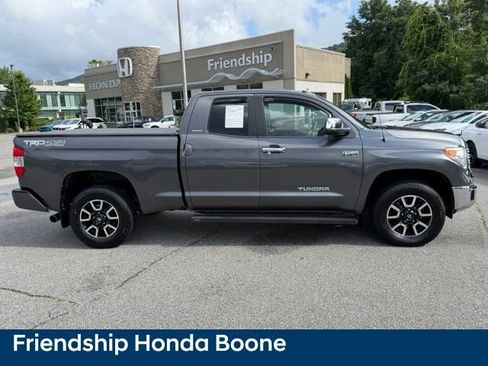 Used 2017 Toyota Tundra Limited w/ Limited Premium Package AWD/4WD image 4