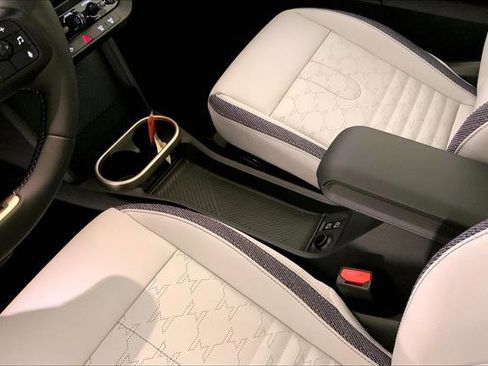 New 2026 MINI Cooper 2-Door Hardtop image 6