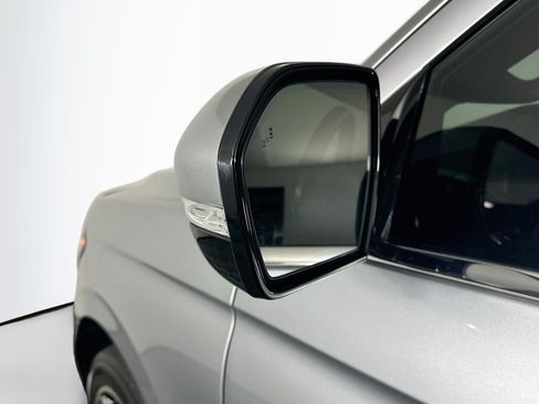 Used 2021 Ford Expedition Limited RWD image 16