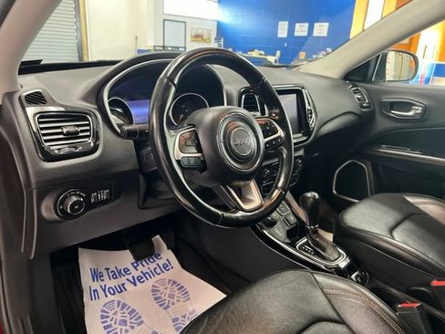 Used 2021 Jeep Compass Limited w/ Elite Interior Group AWD/4WD image 18