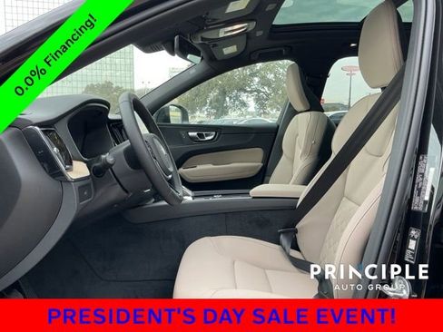 New 2026 Volvo XC60 B5 Core image 28