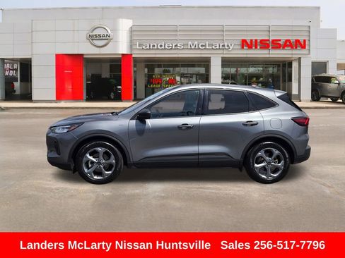 Used 2025 Ford Escape ST-Line FWD image 8