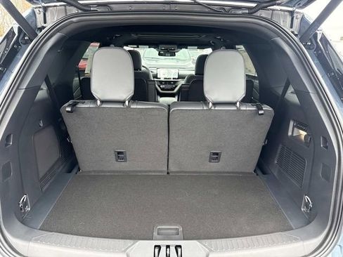 New 2026 Ford Explorer ST-Line image 4