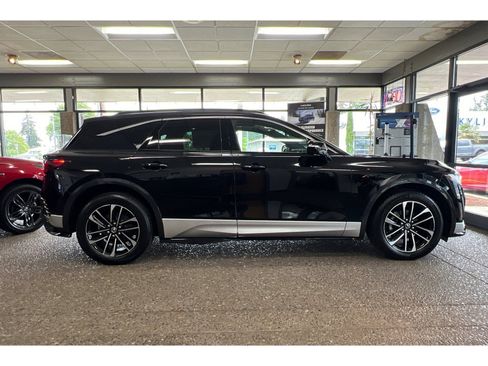 New 2024 Acura ZDX A-Spec image 2