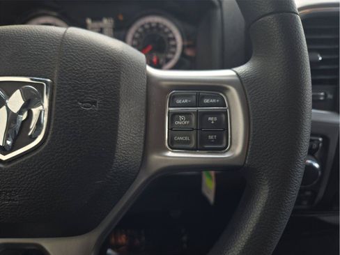 Used 2024 RAM 1500 Classic SLT AWD/4WD image 20