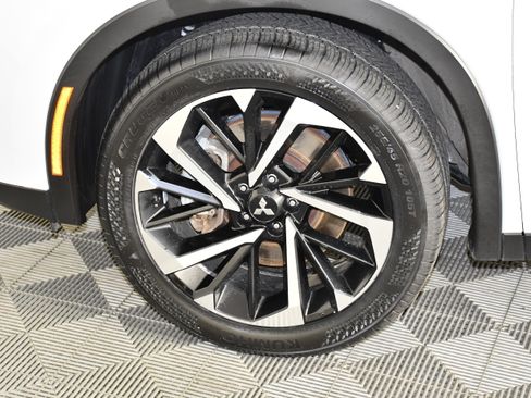 Used 2022 Mitsubishi Outlander SE AWD/4WD image 41
