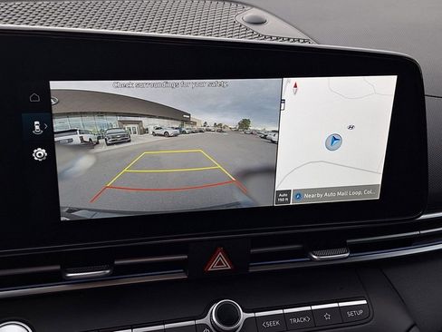 Used 2024 Hyundai Elantra SEL image 20